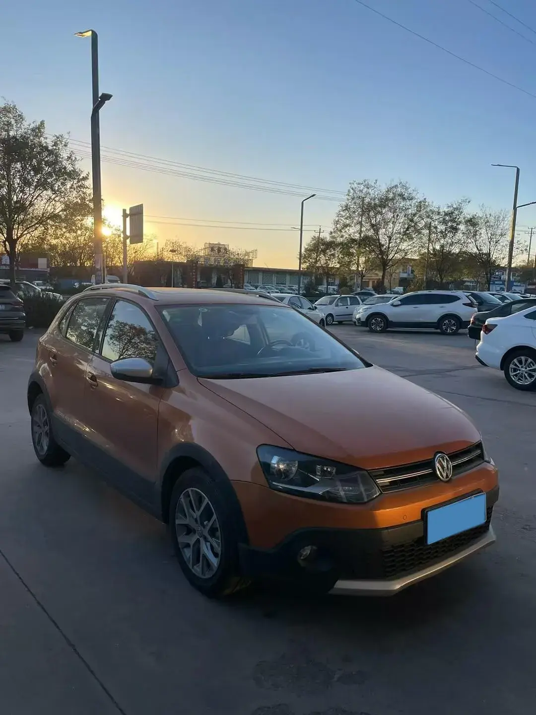 2018 VOLKSWAGEN POLO thumbnail 3