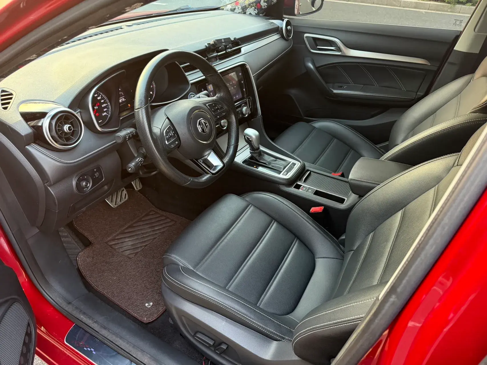 2018 MG MG6 thumbnail 4