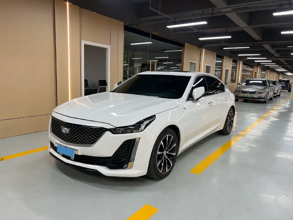 2020 Cadillac CT5 2.0T 237HP L4 10AT