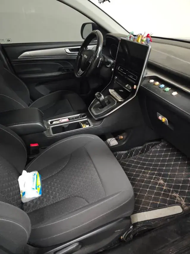 2021 HAVAL M6 thumbnail 4