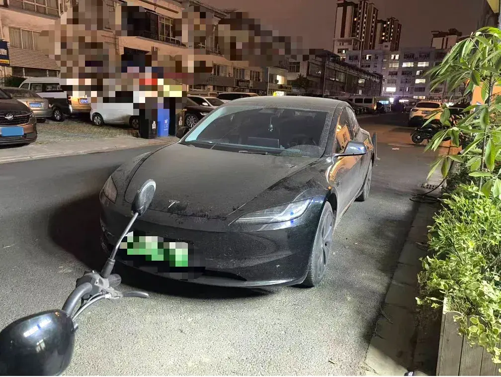 2023 Tesla Model 3 BEV 60KWH