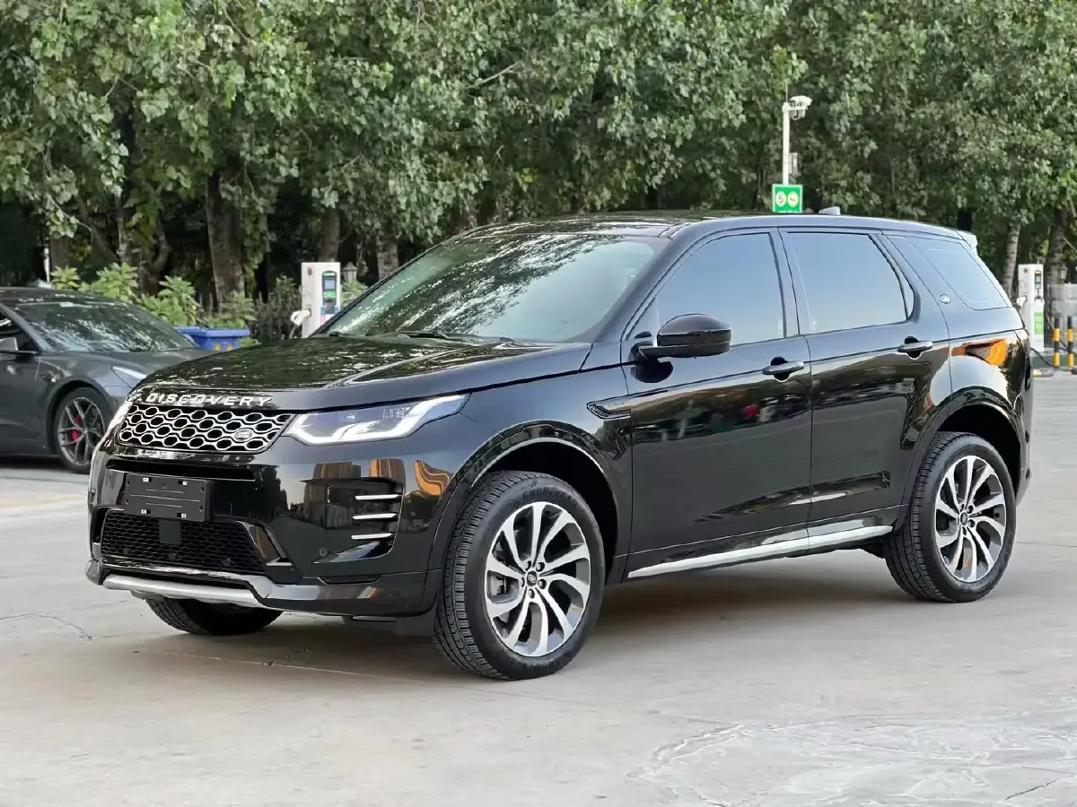 2024 Land Rover Discovery Sport 2.0T 249HP L4 9AT