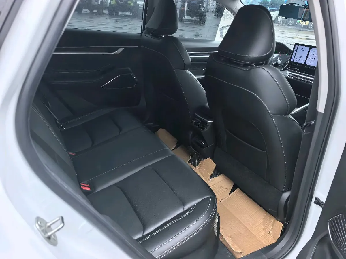 2023 Geely Emgrand 1.5L 127HP L4 CVT,autocango,china used car exporter,china ev exporter,chinese used car exporter,chinese used ev exporter