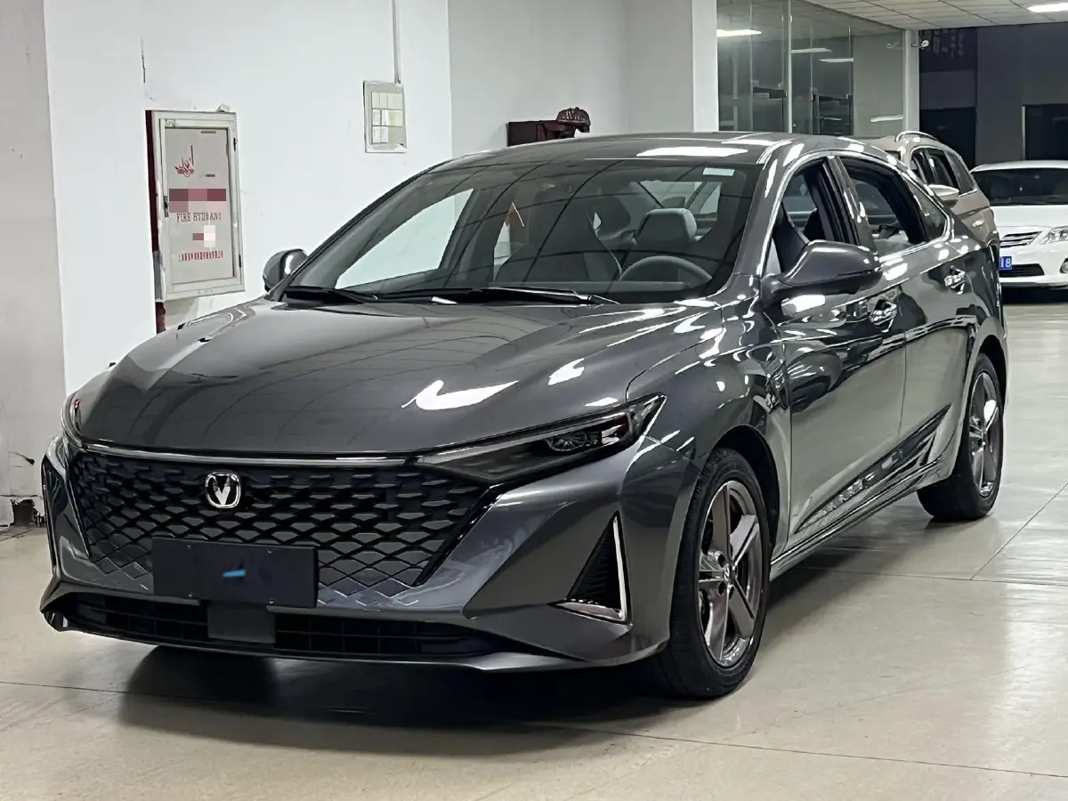 2023 ChangAn Raeton Plus 1.5T 188HP L4 7DCT