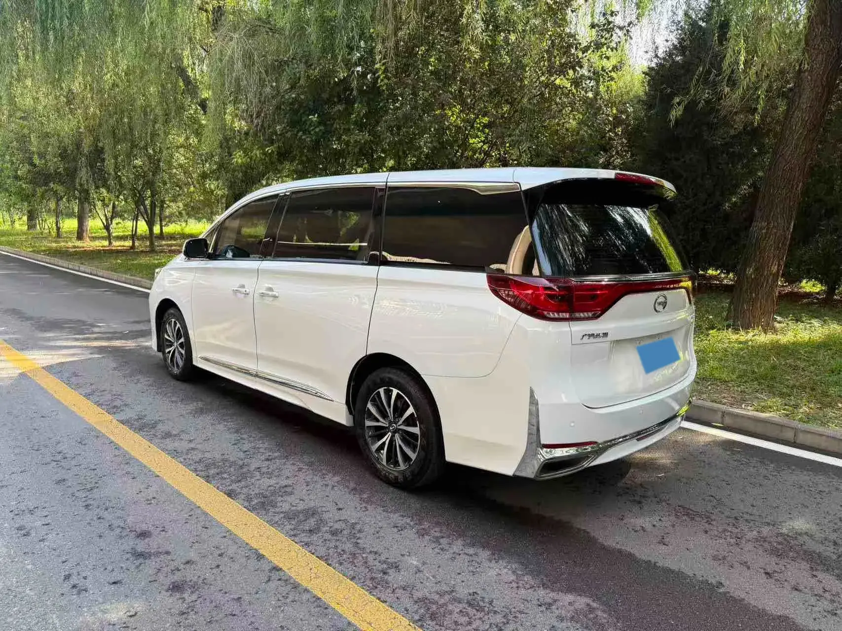 2021 GAC TRUMPCHI thumbnail 4