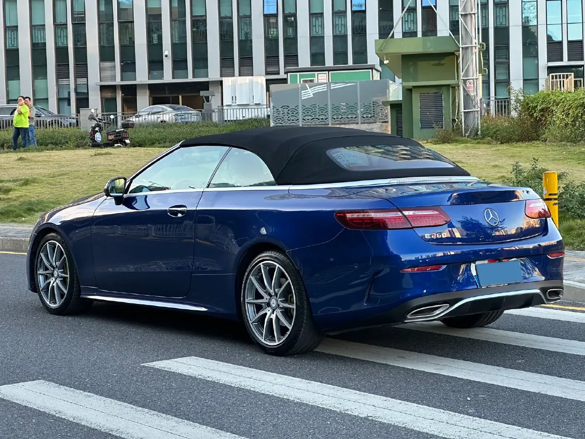 2021 Mercedes-Benz E Class 1.5T 184HP L4 9AT,autocango,china used car exporter,china ev exporter,chinese used car exporter,chinese used ev exporter