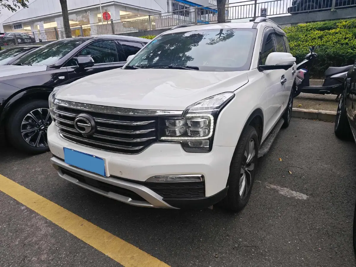 2017 GAC Trumpchi GS8 2.0T 201HP L4 6AT 2017 GAC Trumpchi GS8 2.0T 201HP L4 6AT