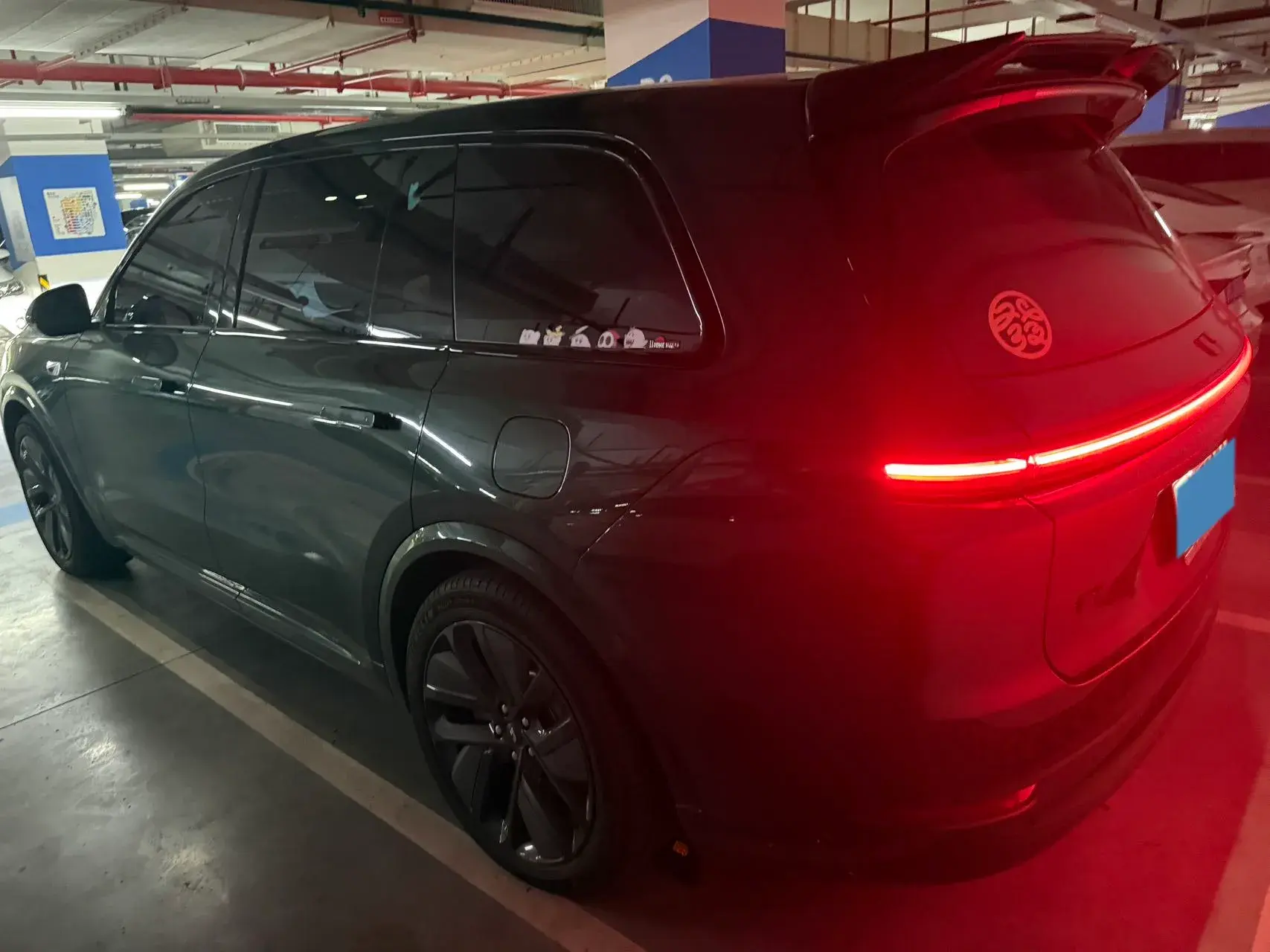 2024 LI L9 thumbnail 4