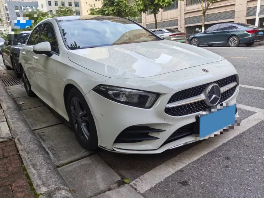 2021 Mercedes-Benz A Class 1.3T 136HP L4 7DCT,autocango,china used car exporter,china ev exporter,chinese used car exporter,chinese used ev exporter