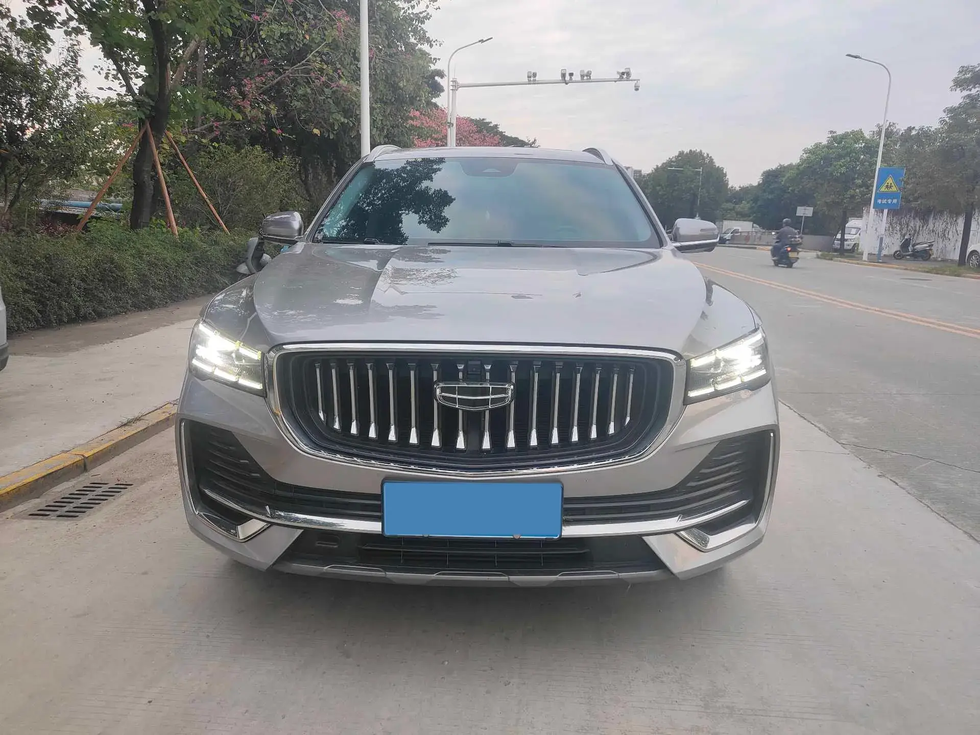 2023 GEELY MONJARO thumbnail 2