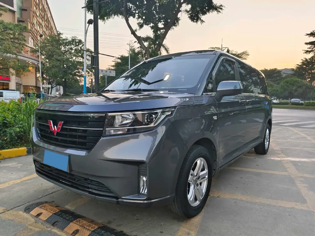 2021 WuLing ZhengChen 1.5T 147HP L4 6MT