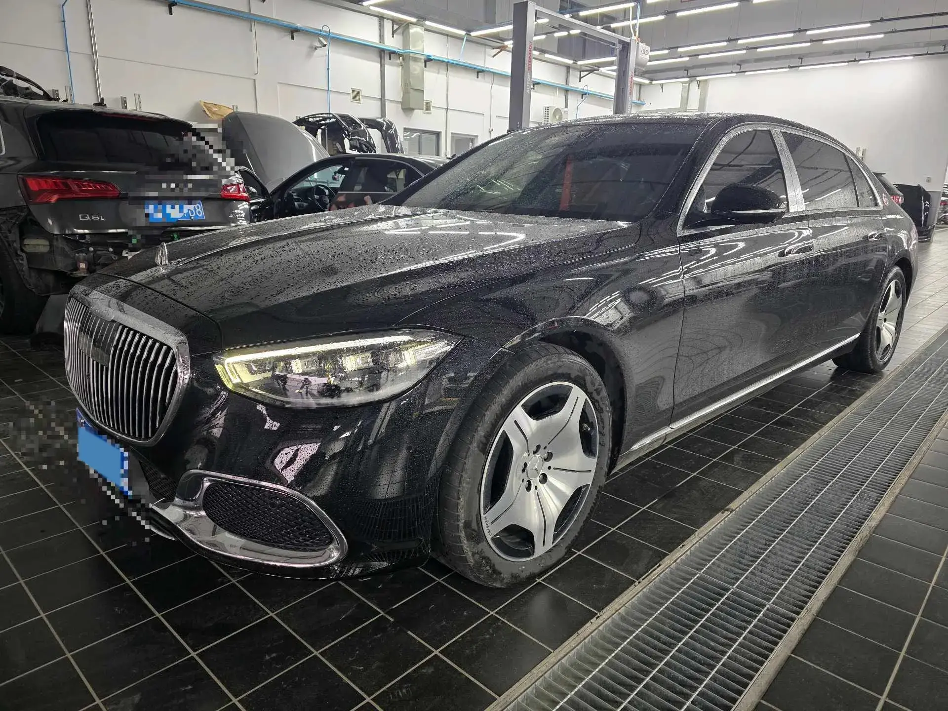 2023 MERCEDES-BENZ MAYBACH view 1