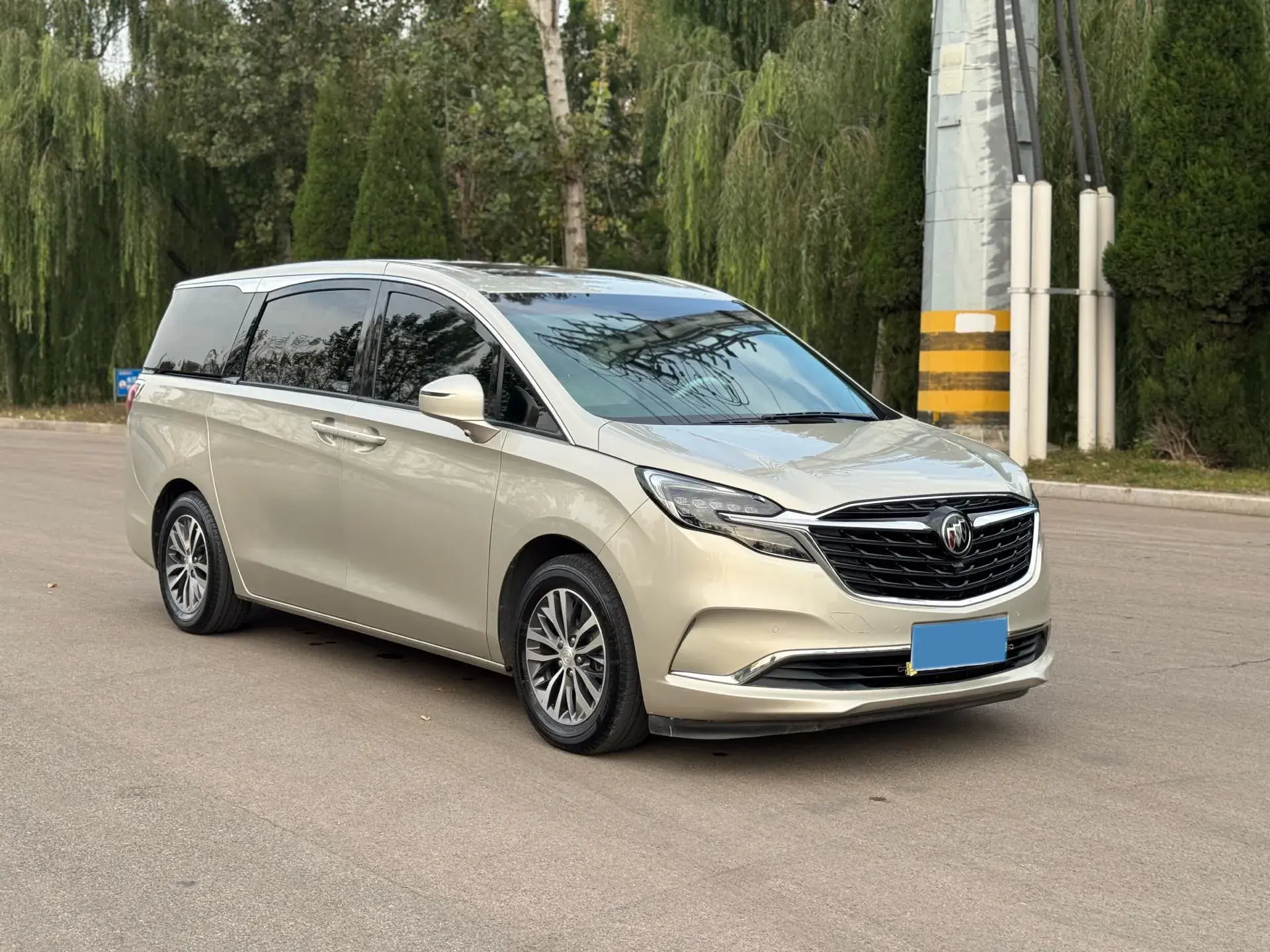 2021 BUICK GL8 thumbnail 2