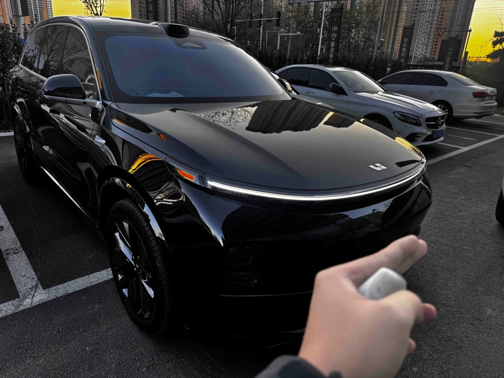 2024 LI L8 thumbnail 3