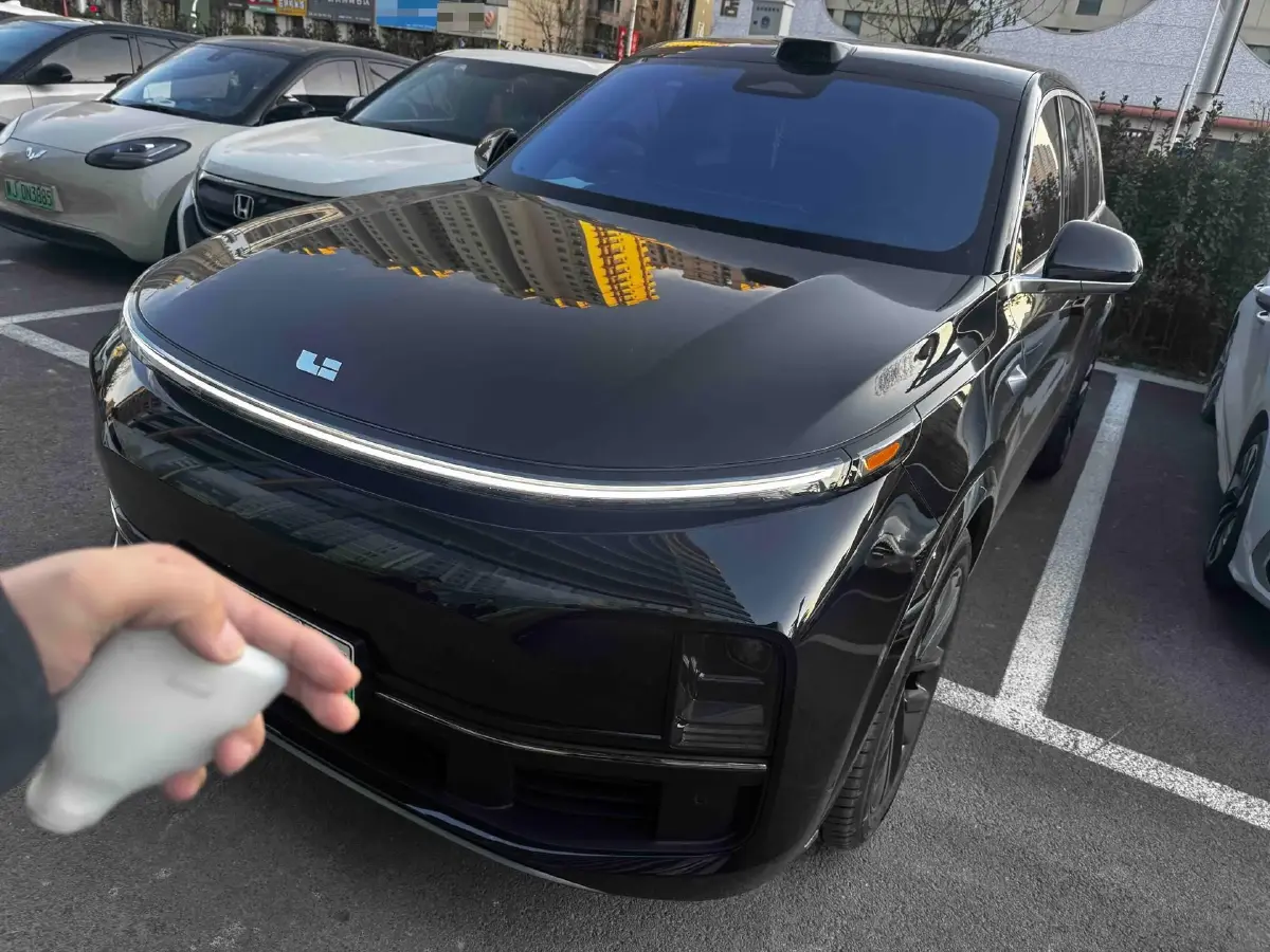 2024 Li L8 Range Extended 154HP REEV 52.3KWH