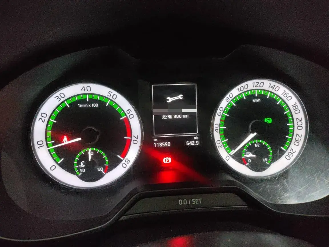 2018 SKODA OCTAVIA thumbnail 4