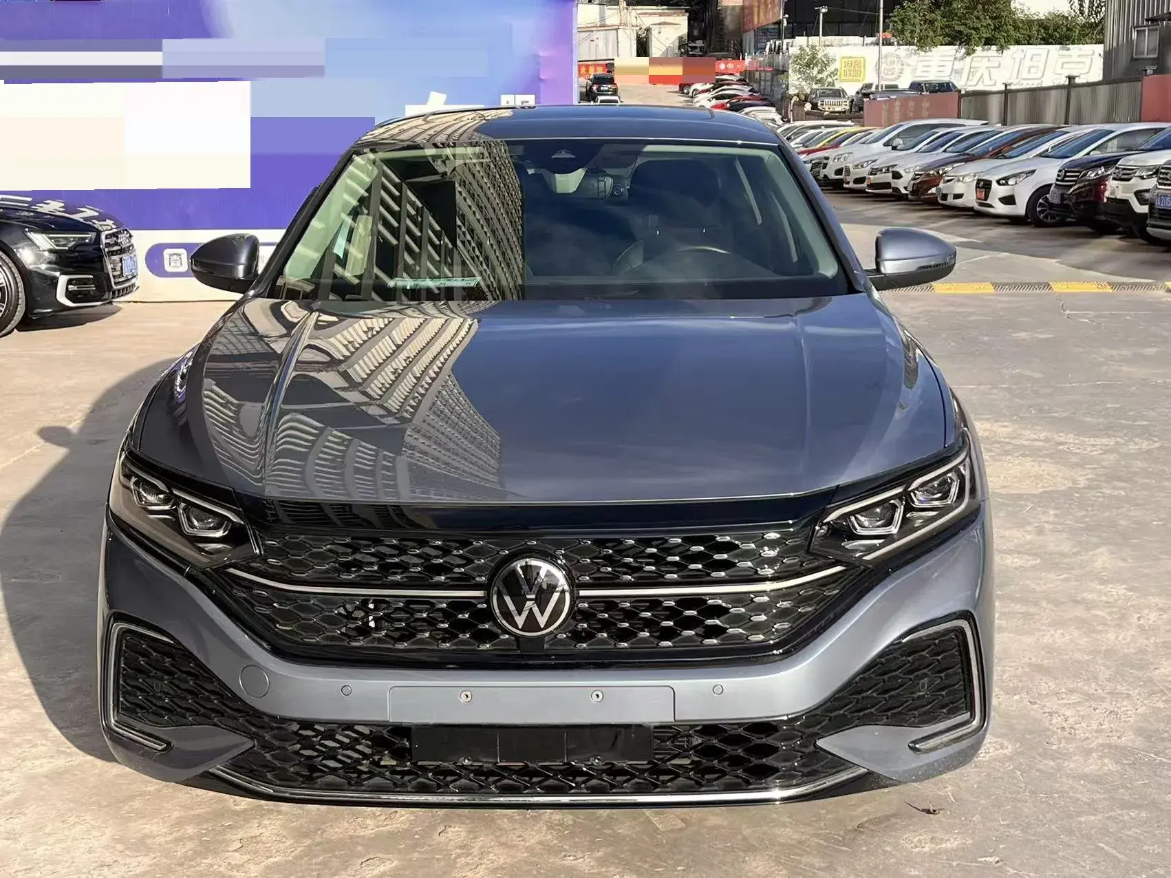 2022 VOLKSWAGEN PASSAT thumbnail 2