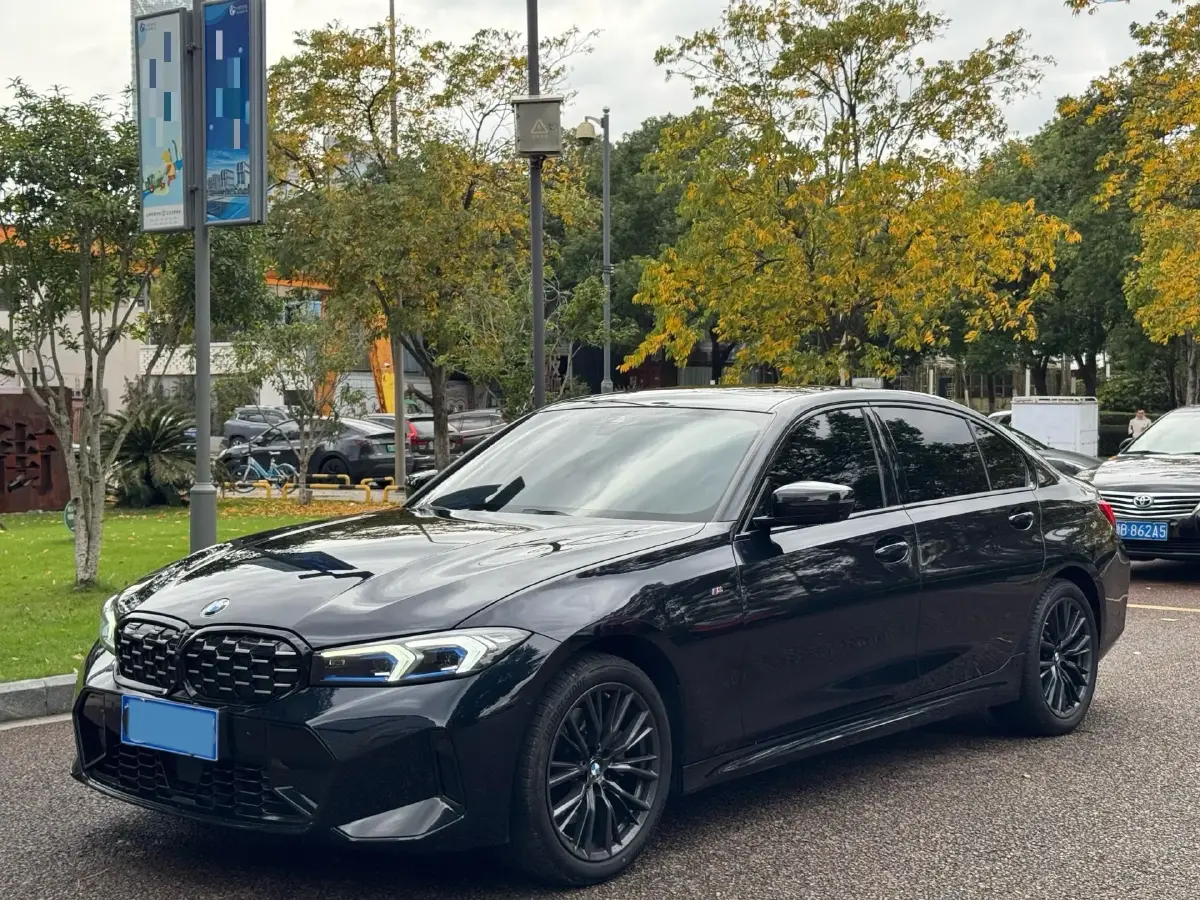 2023 BMW 3 Series 2.0T 245HP L4 8AT