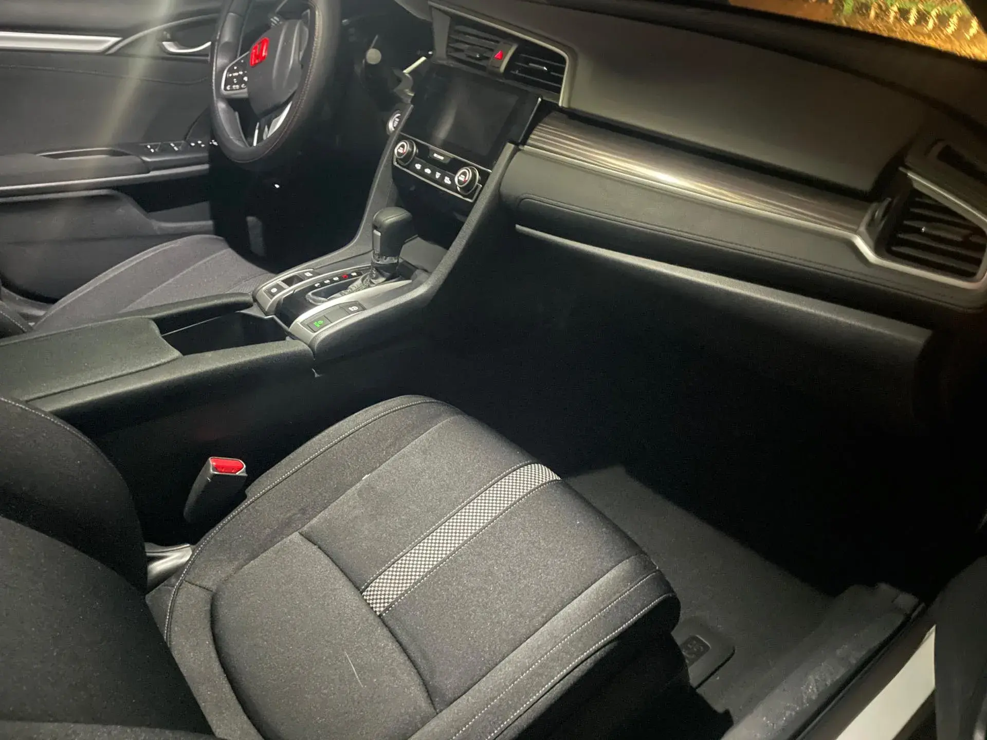 2019 HONDA CIVIC thumbnail 3