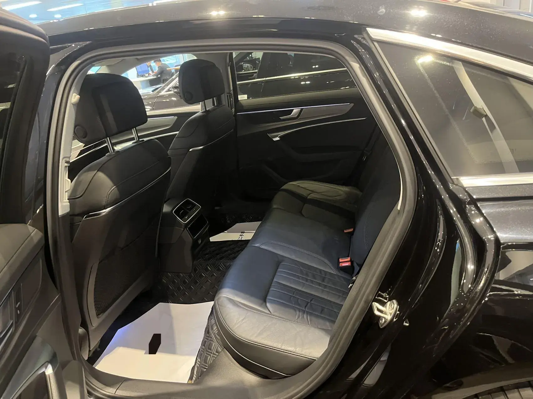 2021 AUDI A6L thumbnail 4