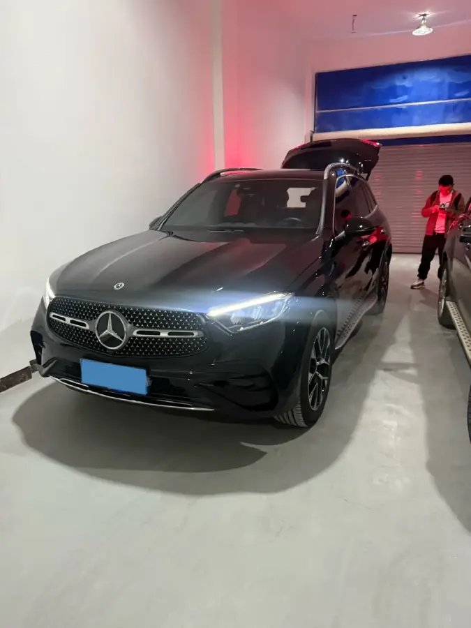 2024 Mercedes-Benz GLC Class 2.0T 204HP L4 9AT