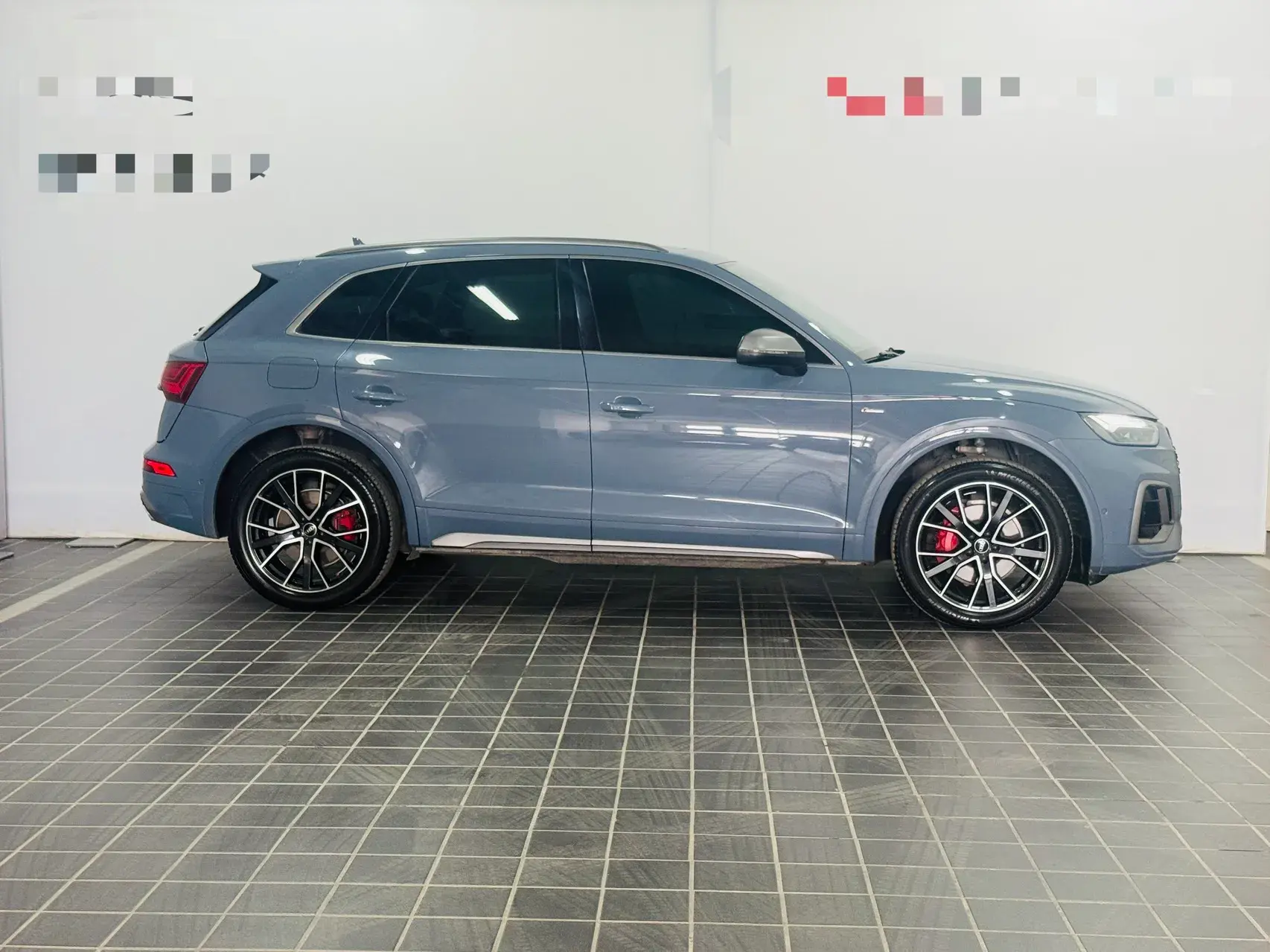 2022 AUDI Q5L thumbnail 3