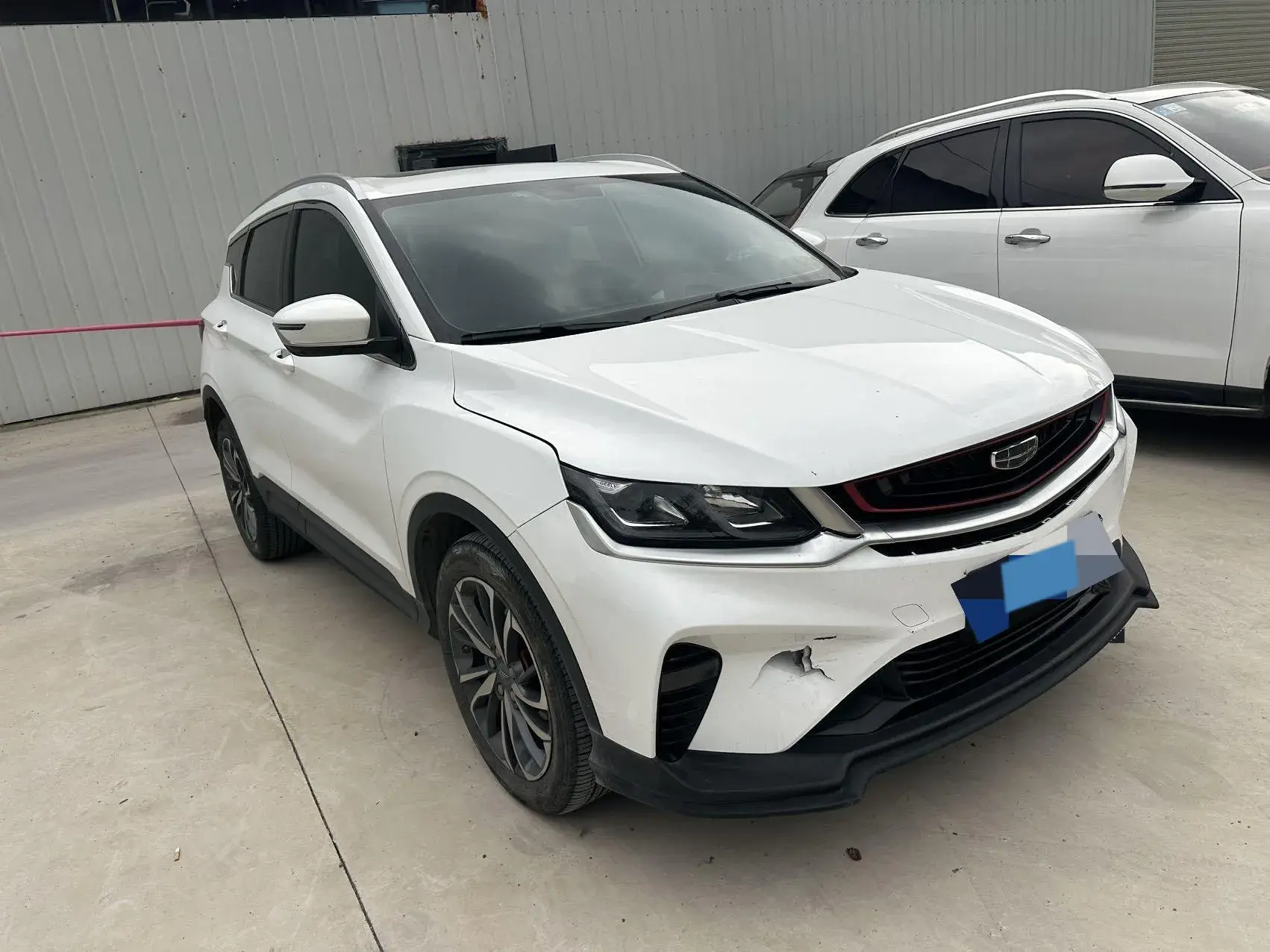 2020 GEELY COOLRAY thumbnail 2