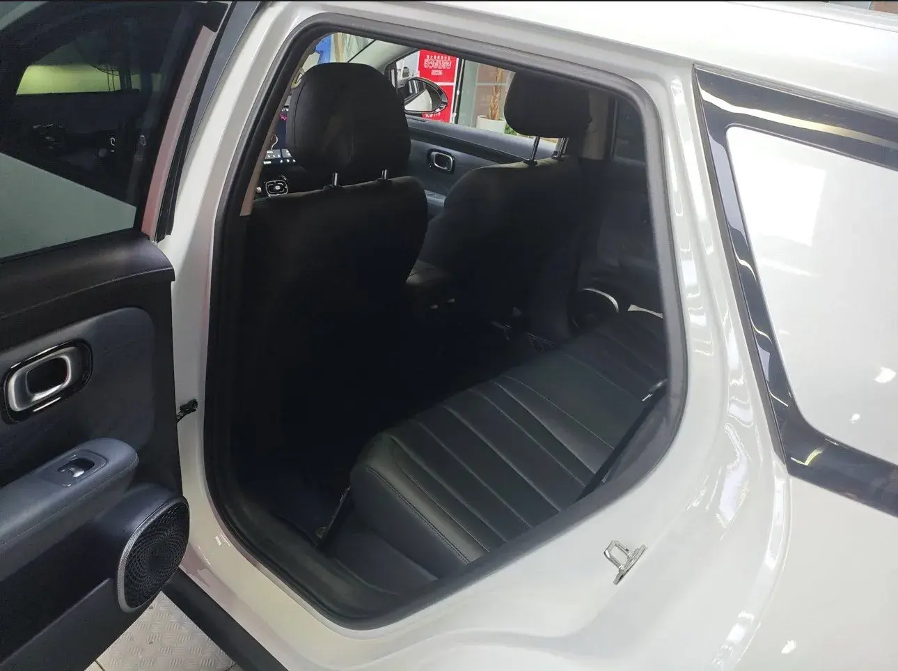 2025 AION AION thumbnail 2