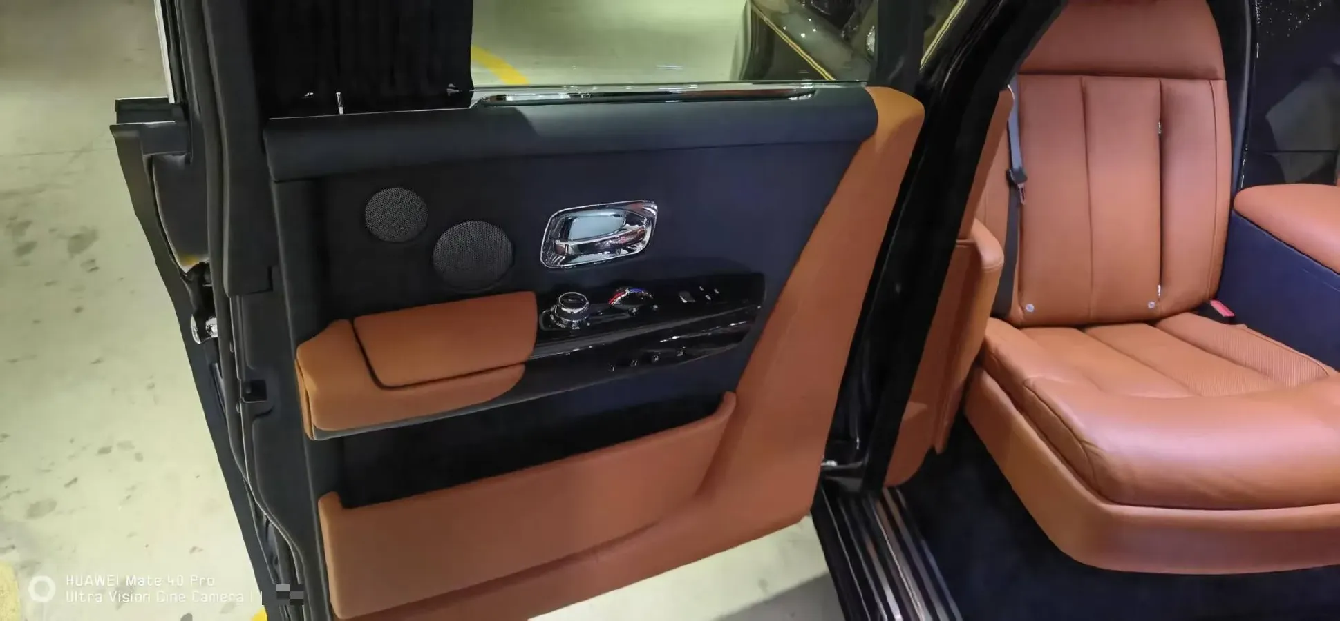 2018 Rolls-Royce Phantom 6.7T 571HP V12 8AT,autocango,china used car exporter,china ev exporter,chinese used car exporter,chinese used ev exporter