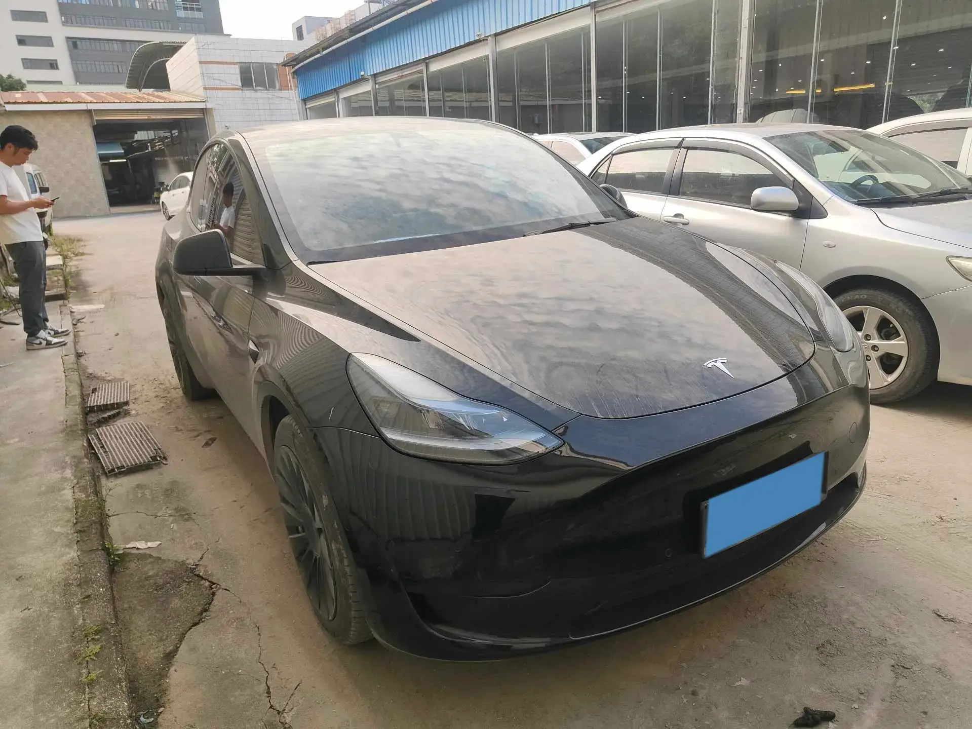 2022 TESLA MODEL thumbnail 2