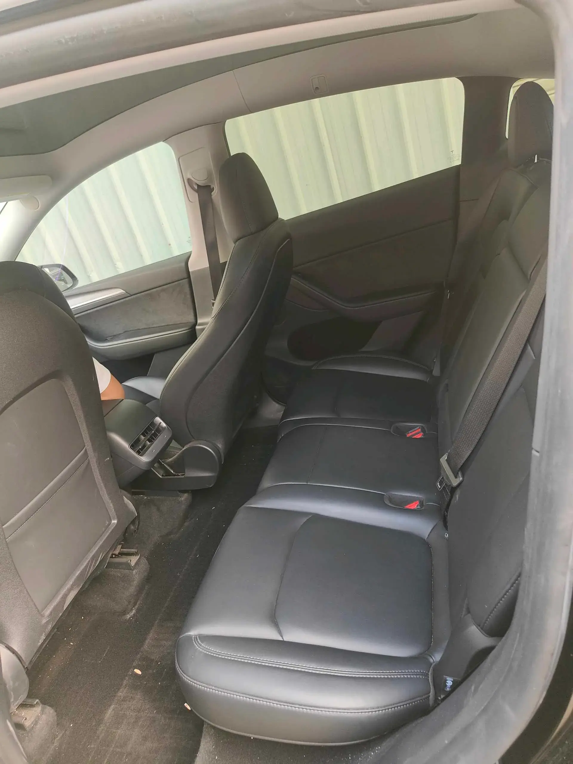 2022 TESLA MODEL thumbnail 3