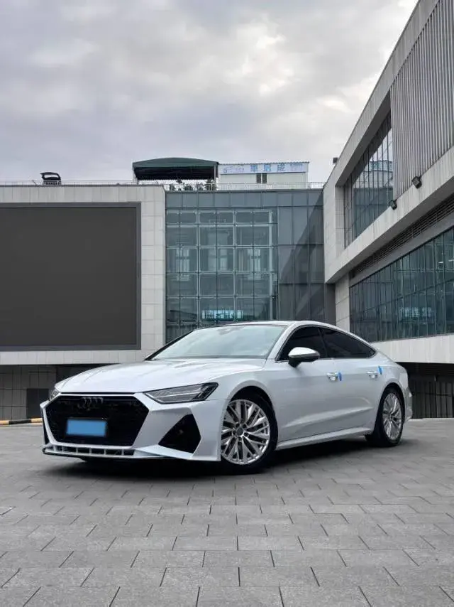 2020 AUDI A7 view 1