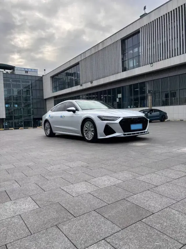 2020 AUDI A7 thumbnail 2