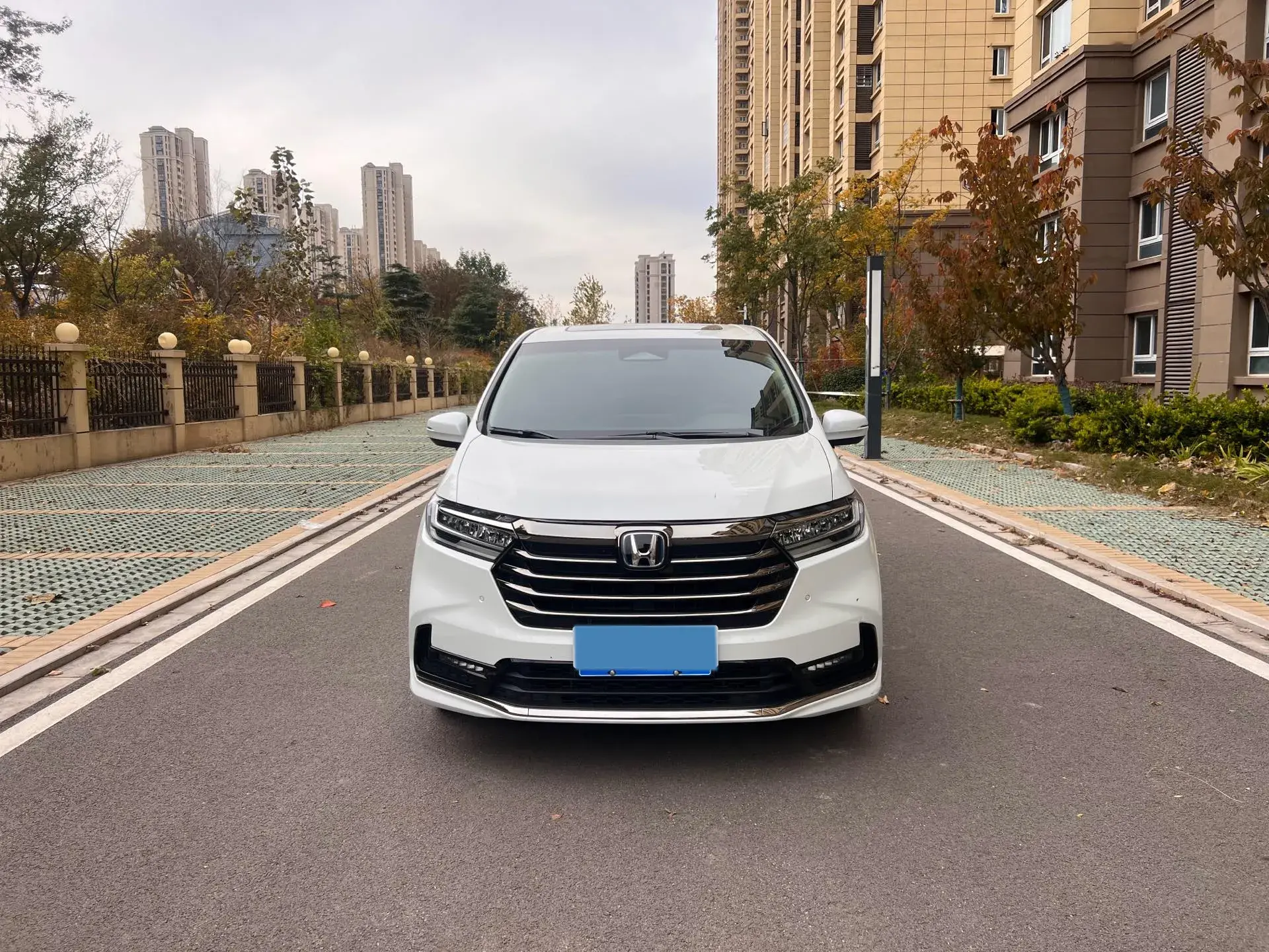 2024 HONDA ODYSSEY thumbnail 2