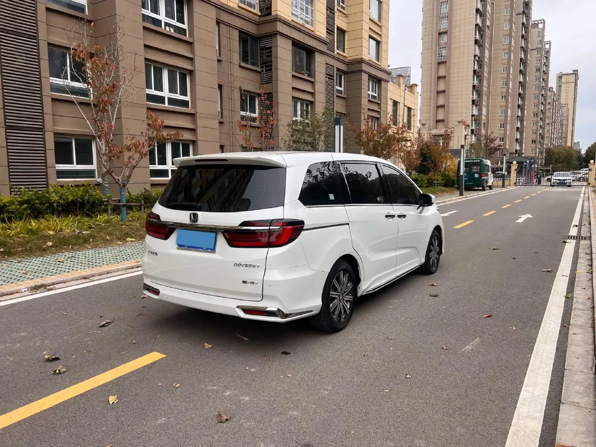 2024 Honda Odyssey 2.0L 146HP L4 E-CVT Hybrid,autocango,china used car exporter,china ev exporter,chinese used car exporter,chinese used ev exporter