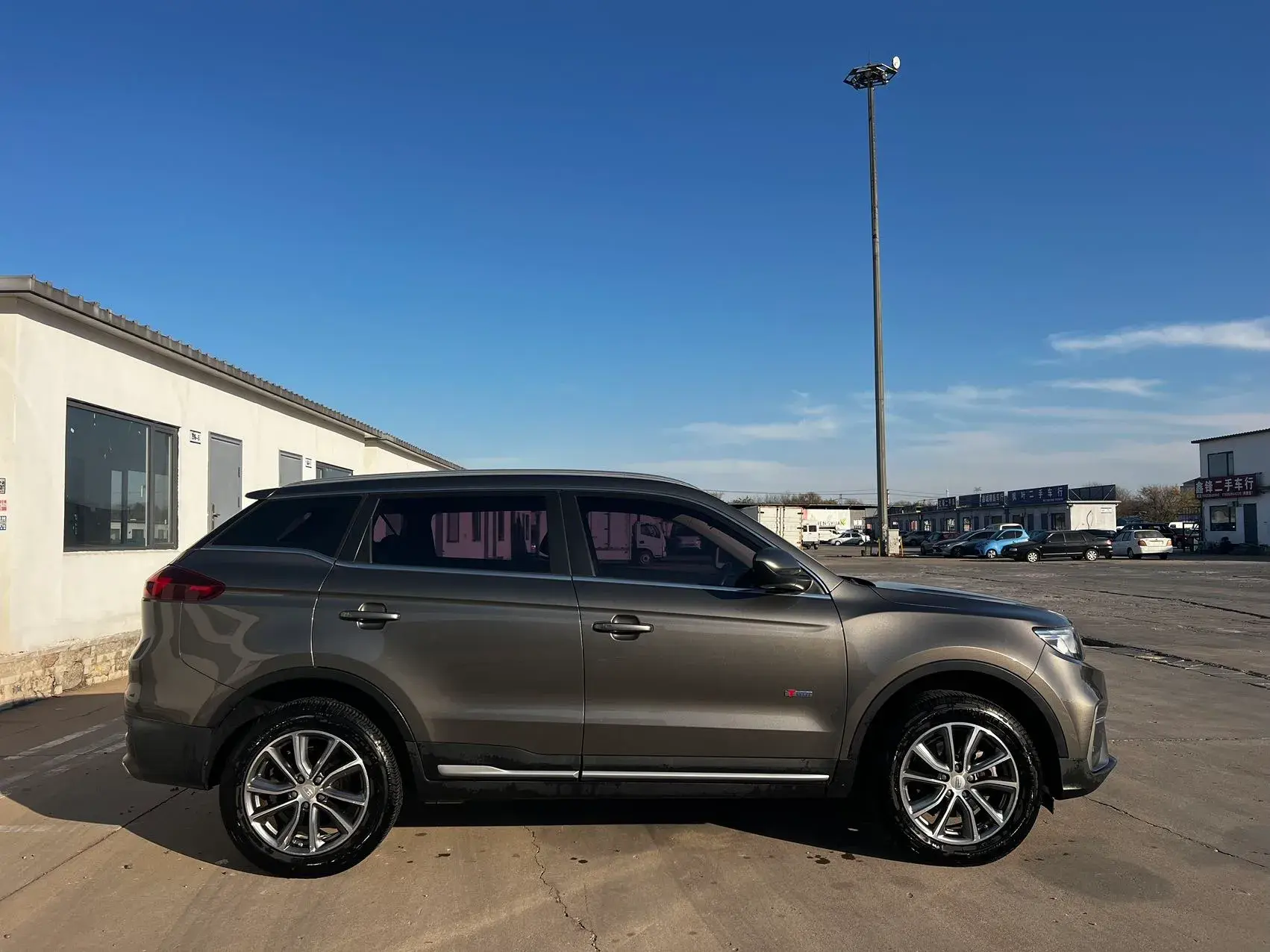 2020 GEELY AZKARRA thumbnail 4