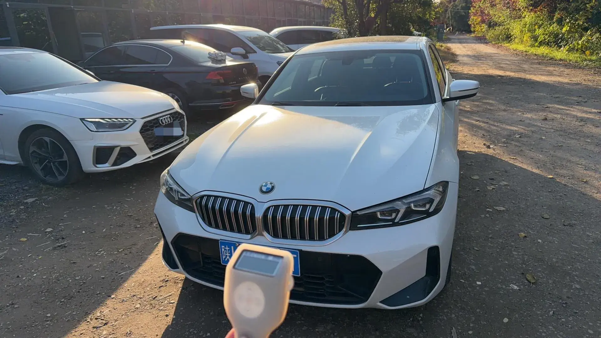 2024 BMW 3 thumbnail 3