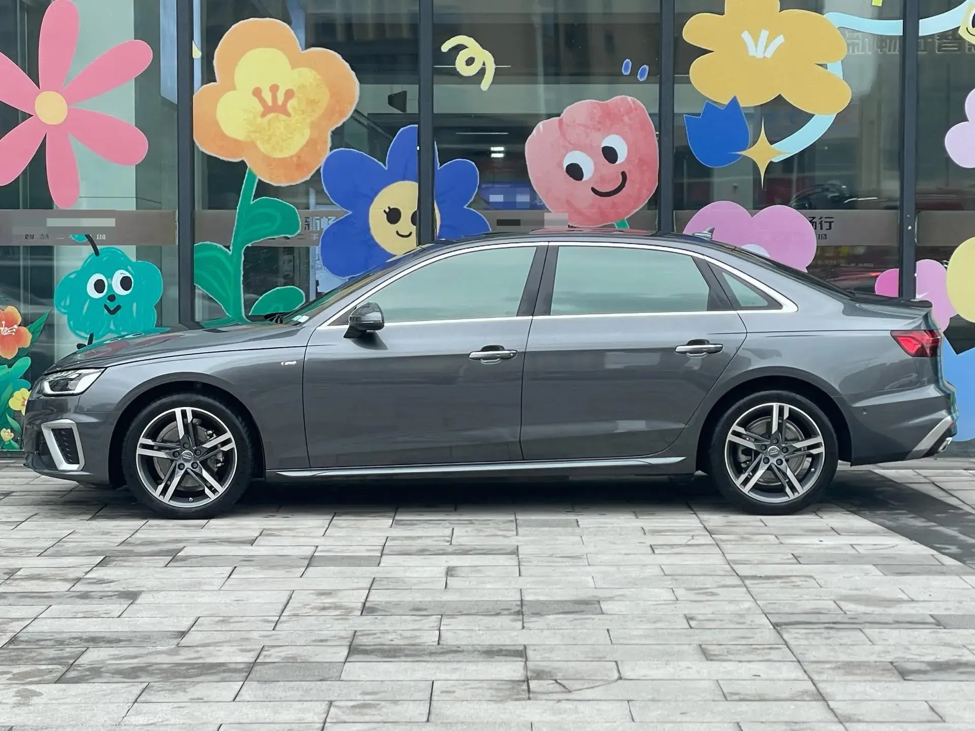 2020 AUDI A4L thumbnail 3