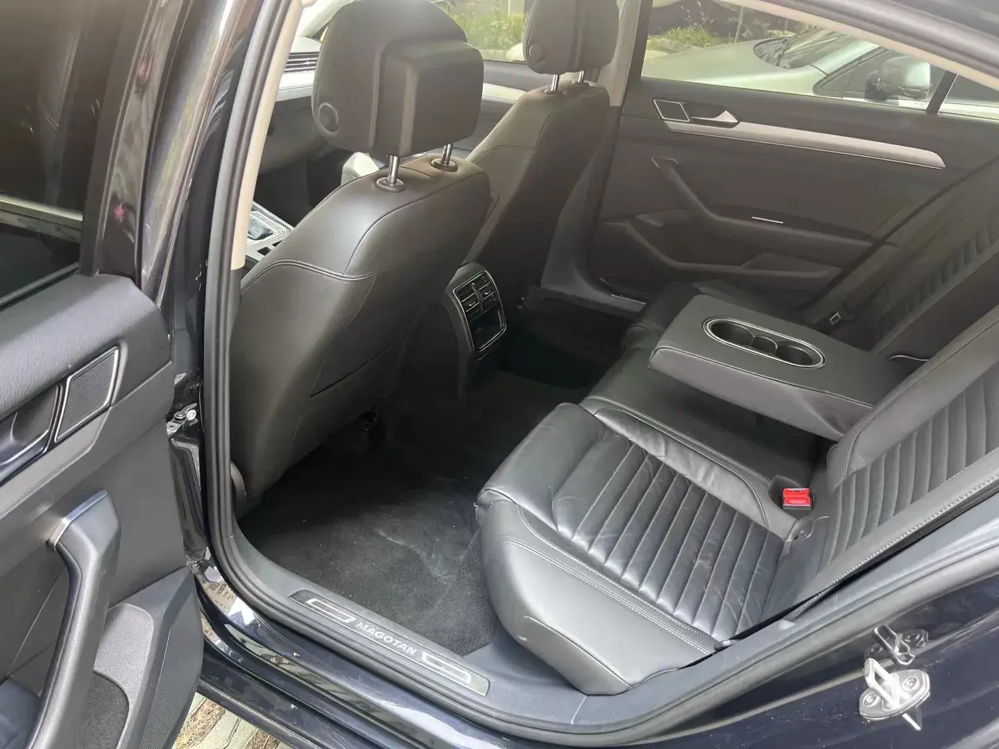 2020 VOLKSWAGEN MAGOTAN thumbnail 4