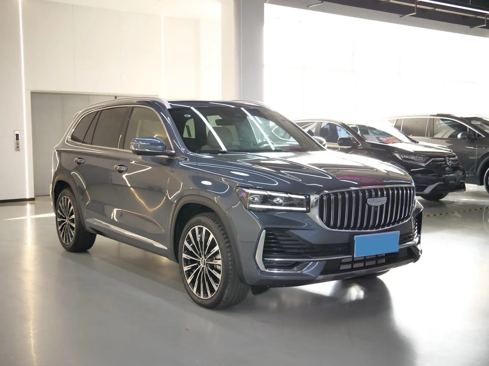 2025 GEELY MONJARO thumbnail 2