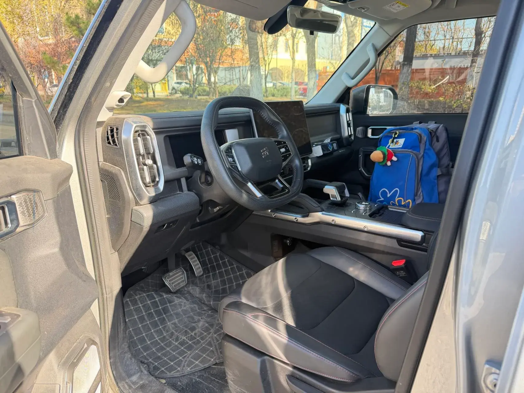 2025 JETOUR TRAVELLER thumbnail 2