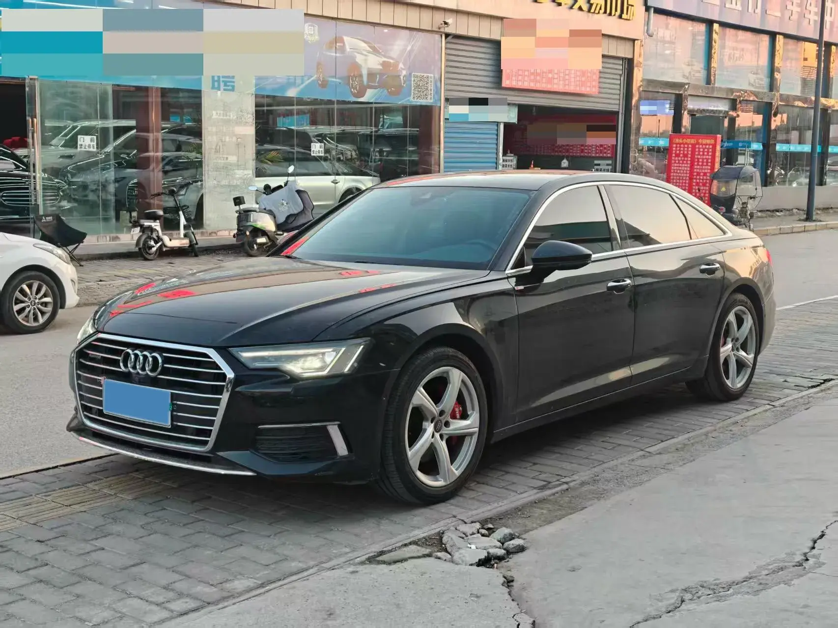 2021 AUDI A6L view 1