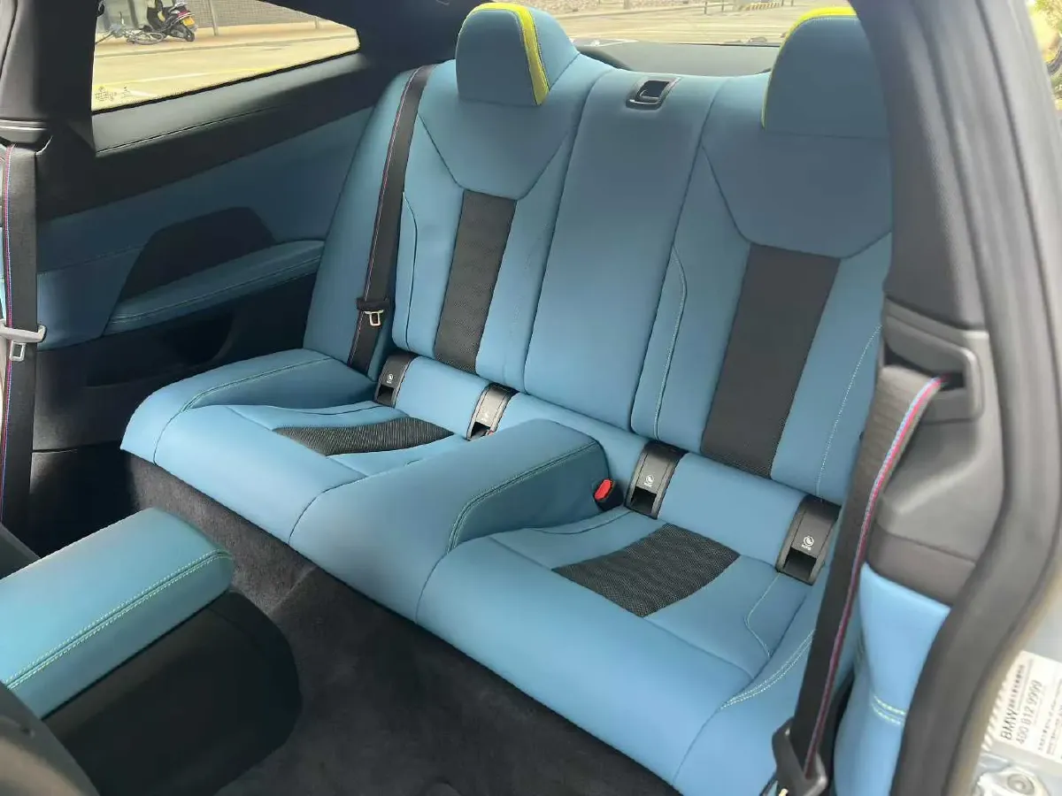 2021 BMW M4 3.0T 510HP L6 8AT,autocango,china used car exporter,china ev exporter,chinese used car exporter,chinese used ev exporter