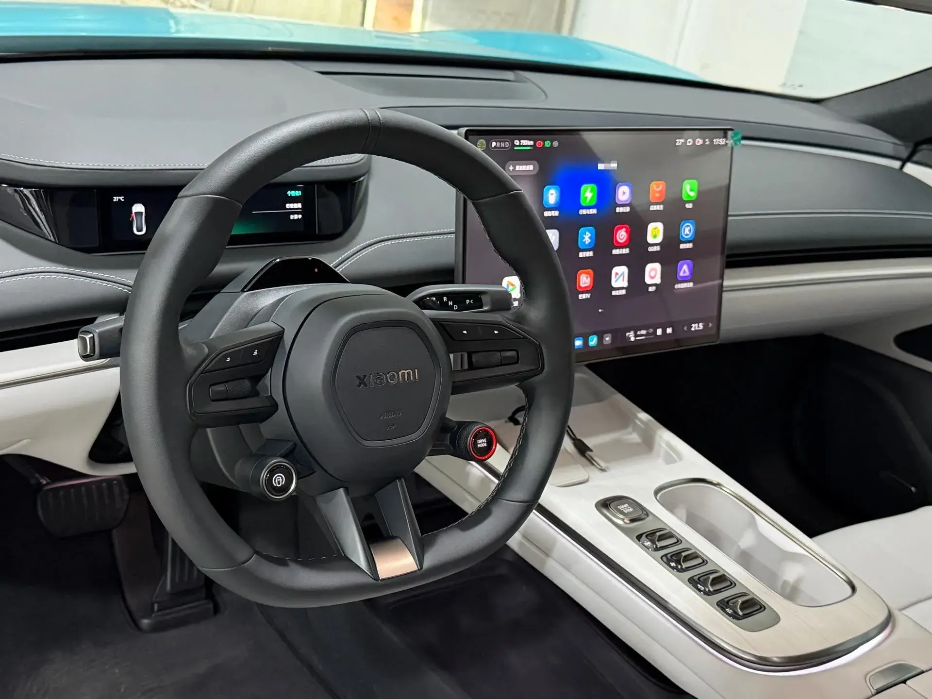 2024 MI SU7 thumbnail 3