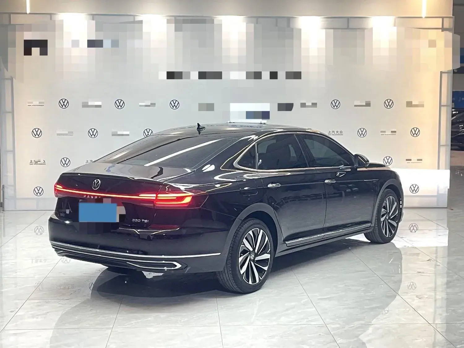 2023 VOLKSWAGEN PASSAT thumbnail 2