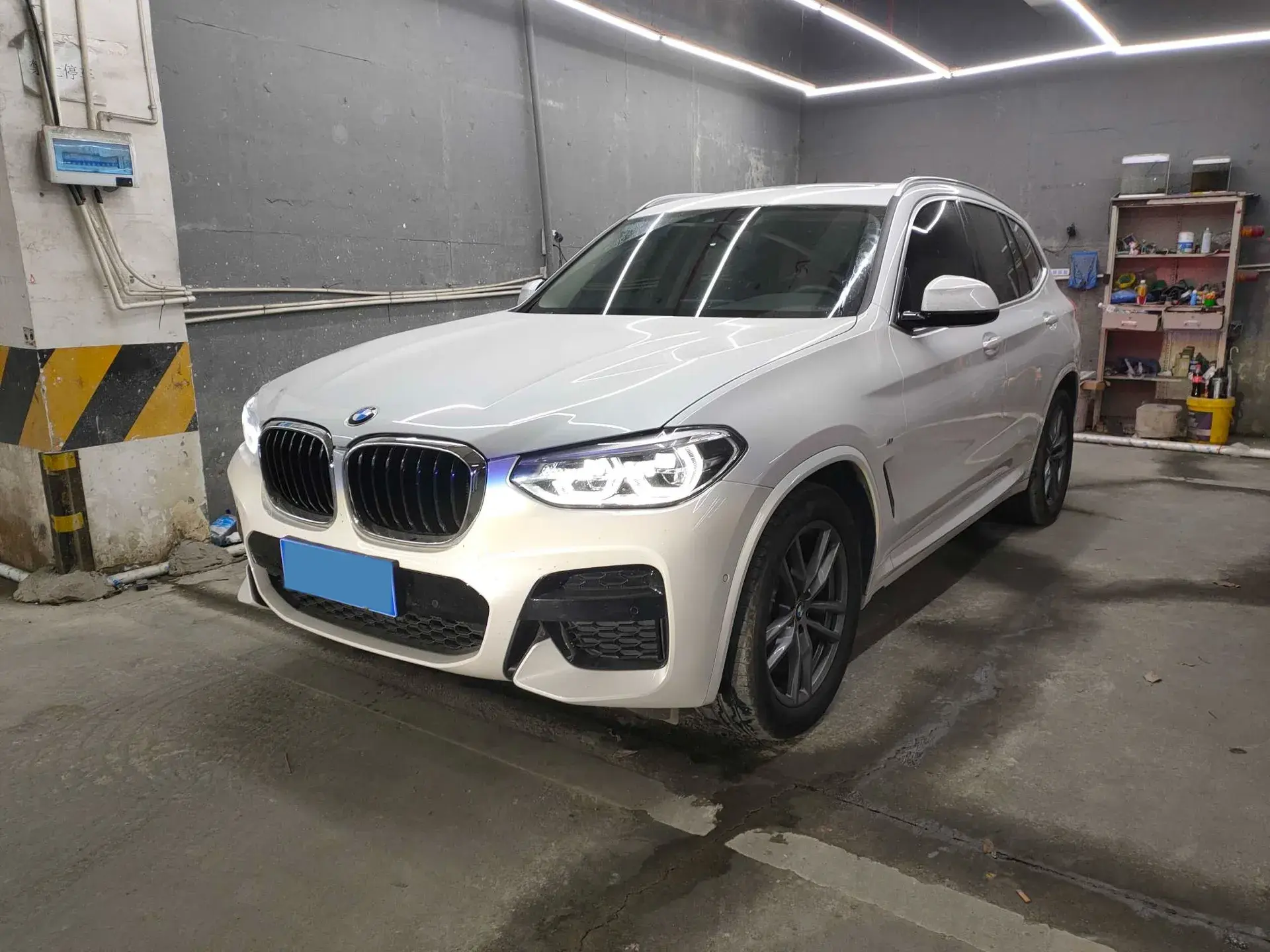 2021 BMW X3 view 1
