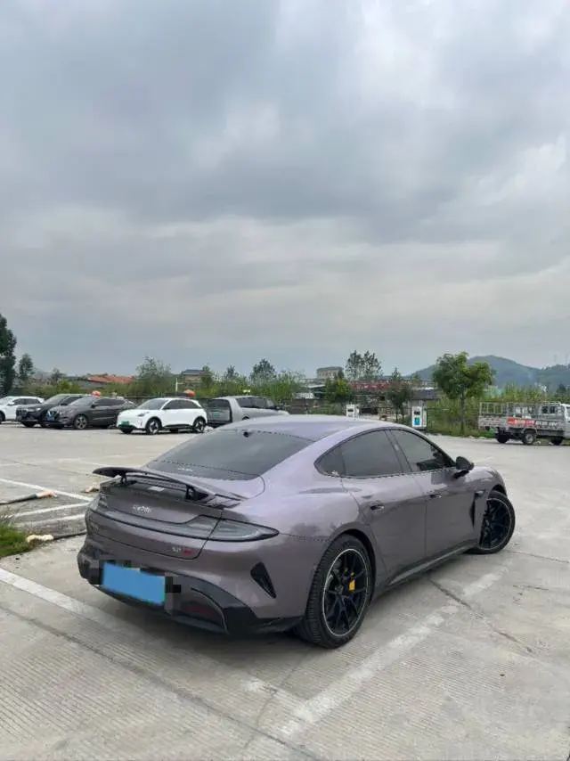 2024 MI SU7 thumbnail 4