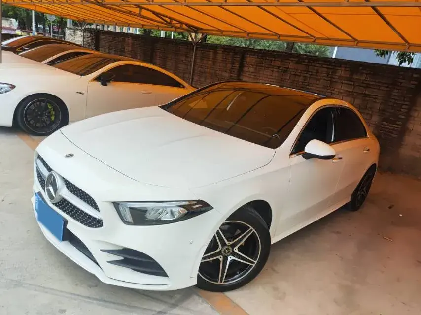 2022 Mercedes-Benz A Class 1.3T 163HP L4 7DCT