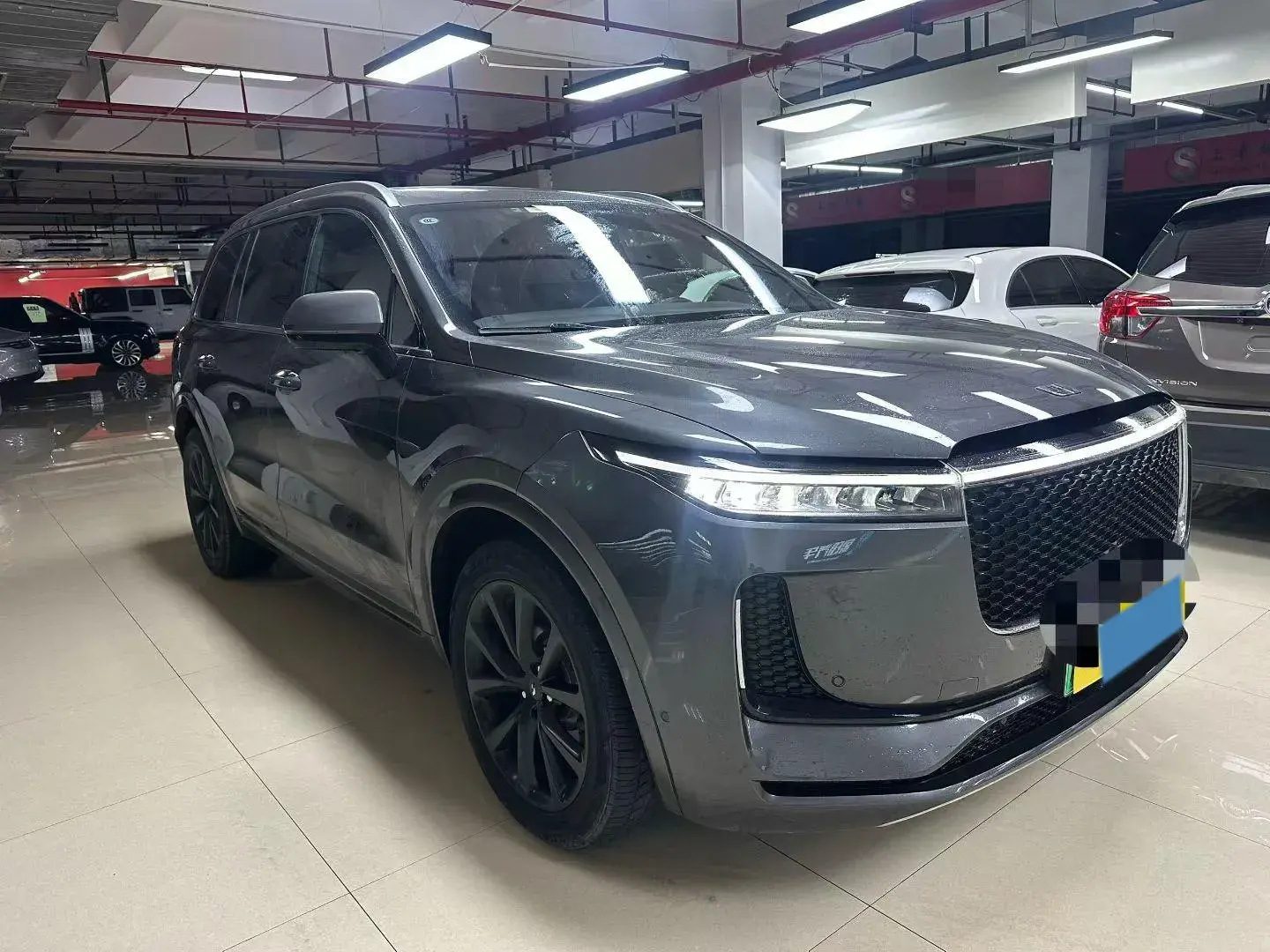 2020 LI ONE thumbnail 3