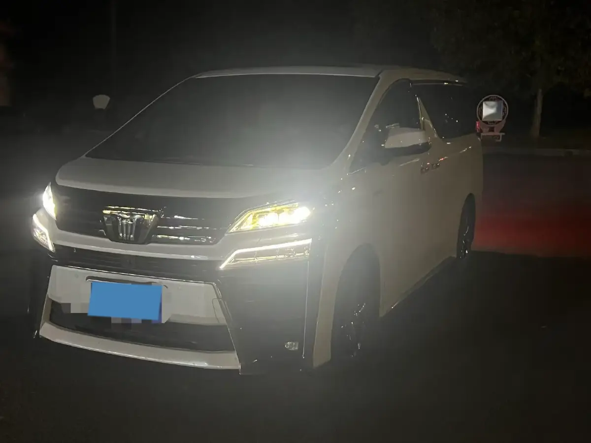 2023 Toyota Vellfire 2.5L 117HP L4 E-CVT Hybrid